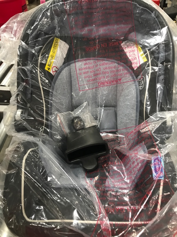 Photo 4 of Graco Modes SE Travel System with SnugRide Infant Car Seat - Somerdale