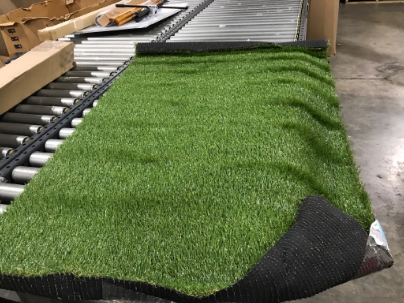 Photo 2 of 3 FT x 5 FT Artificial Grass, 