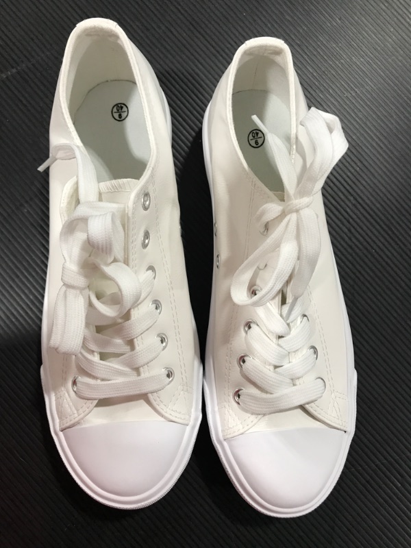 Photo 1 of [SIze 9/40] White Sneakers