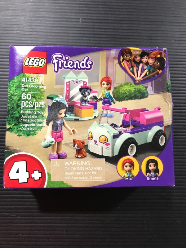 Photo 2 of LEGO Friends - Cat Grooming Car - Building & Construction