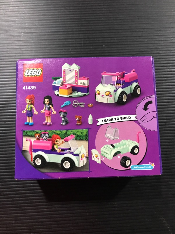 Photo 3 of LEGO Friends - Cat Grooming Car - Building & Construction