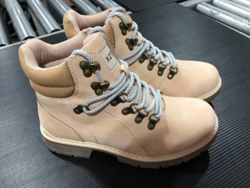 Photo 3 of [Size 7] Hiking Winter Snow Boots for Women, Fur Lined Ankle Boots Outdoor Trekking Shoes [Beige]