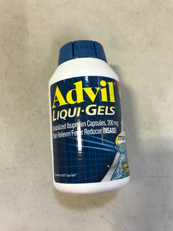 Photo 2 of Advil Liqui-Gels minis Pain Reliever and Fever Reducer, Pain Medicine for Adults with Ibuprofen 200mg for Pain Relief - 200 Liquid Filled Capsules
200 Count (Pack of 1) EXP JUNE 2024