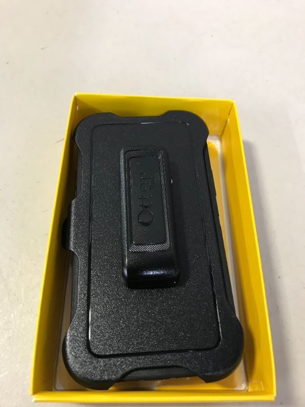 Photo 4 of OtterBox Defender Series SCREENLESS Edition Case for iPhone 11 Pro - Black 
