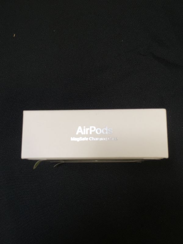 Photo 6 of AirPods (3rd generation)
(factory sealed) (serial number was peeled off)