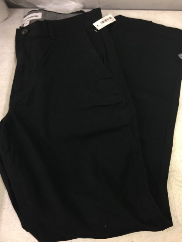 Photo 2 of Amazon Essentials Men's Athletic-fit Casual Stretch Black Pant
size 32x32