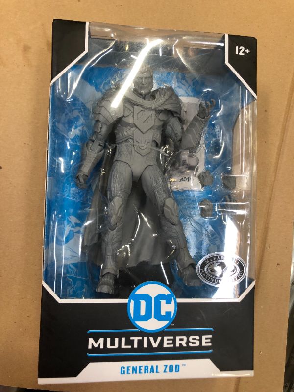 Photo 3 of DC Multiverse General Zod DC Rebirth 7-Inch Scale Action Figure Platinum Edition (Artist Proof)
