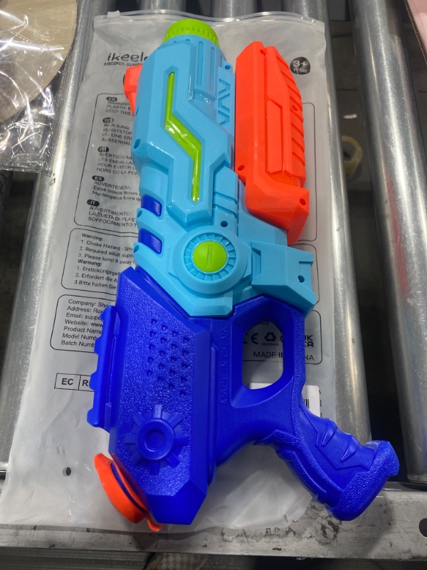 Photo 1 of kids water gun 