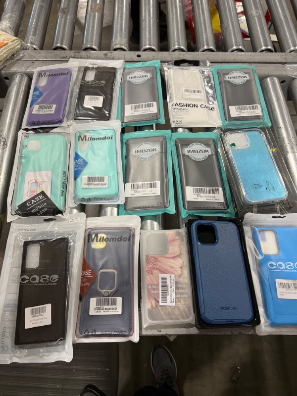 Photo 1 of 15pk Variety of Cellphone Cases. 