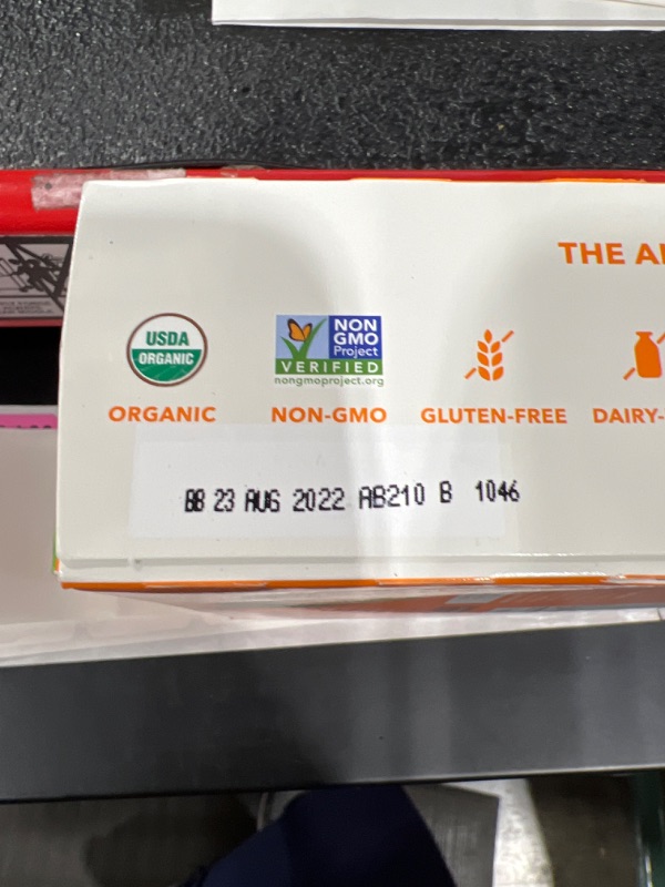 Photo 1 of ALOHA Organic Plant Based Protein Bars |Peanut Butter Chocolate Chip | 12 Count, 1.98oz Bars | Vegan, Low Sugar, Gluten Free, Paleo, Low Carb, Non-GMO, Stevia Free, Soy Free, No Sugar Alcohols **BEST BY: 08/23/2022**
