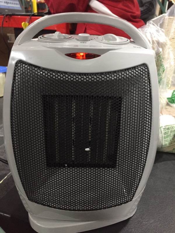 Photo 2 of Comfort Zone CZ449E Oscillating Ceramic Heater - 1500W Energy-Efficient, Adjustable Thermostat, Safety Tip-Over Switch & Overheat Protection System
