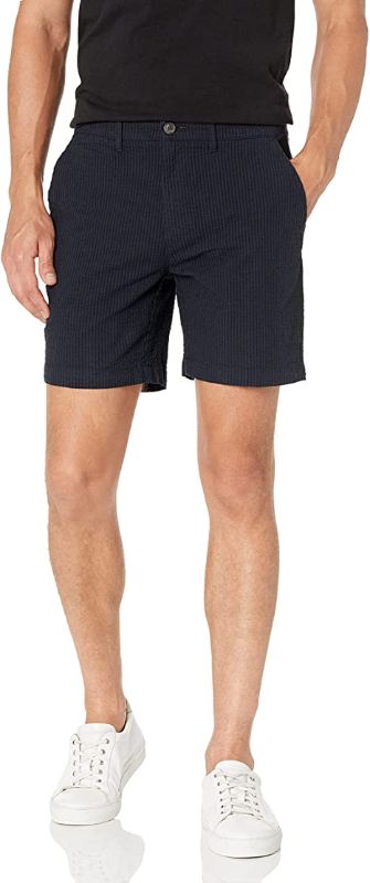 Photo 1 of Goodthreads Men's 7" Inseam Comfort Stretch Seersucker Short, Size 29