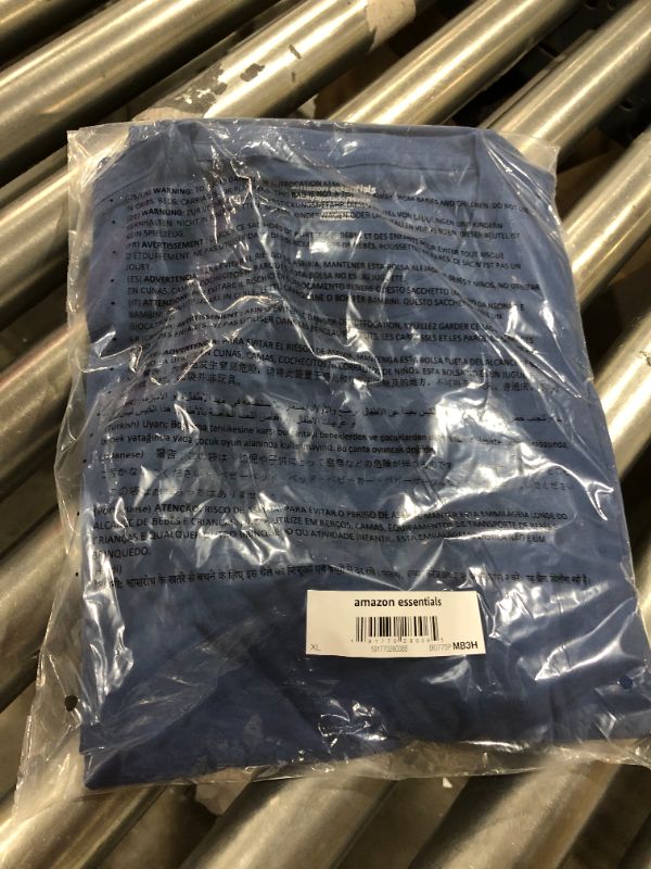 Photo 2 of Size XL, Amazon Essentials Men's 2-Pack Slim-fit Short-Sleeve Crewneck T-Shirt
