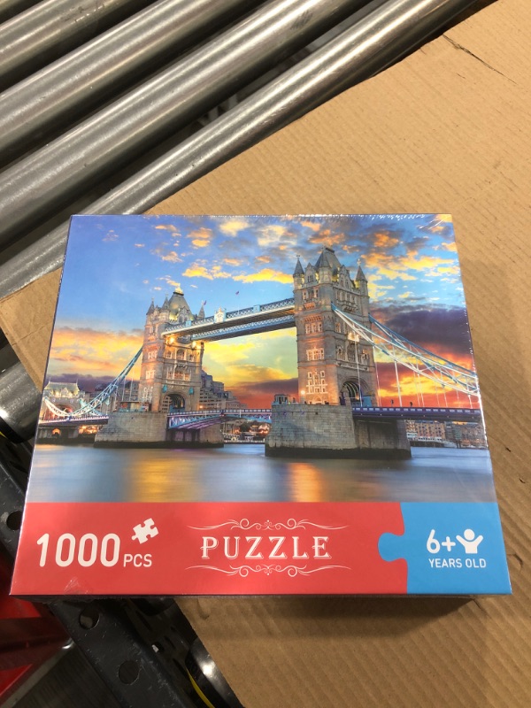 Photo 3 of Garlictoys Jigsaw Puzzles 1000 Pieces for Adults Tower Bridge para adultos Challenging Magical Youth Friends Family Fun Game Toy Gift
