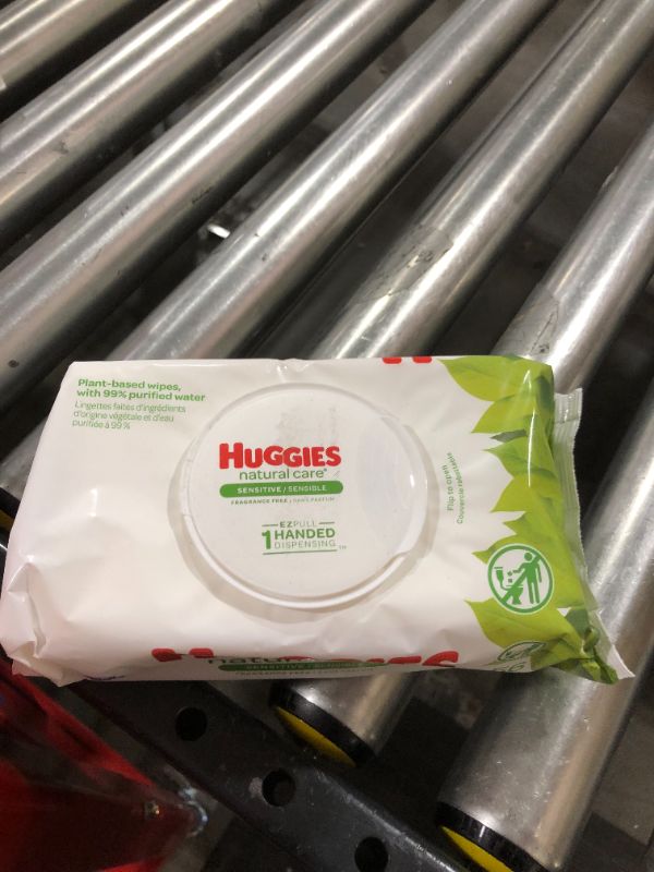 Photo 2 of Huggies Natural Care Baby Wipes
