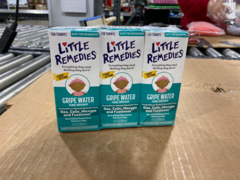 Photo 2 of Little Remedies Gripe Water, Colic & Gas Relief, Safe for Newborns, 4 fl oz, 3 Pack- BEST BY 12/2022
