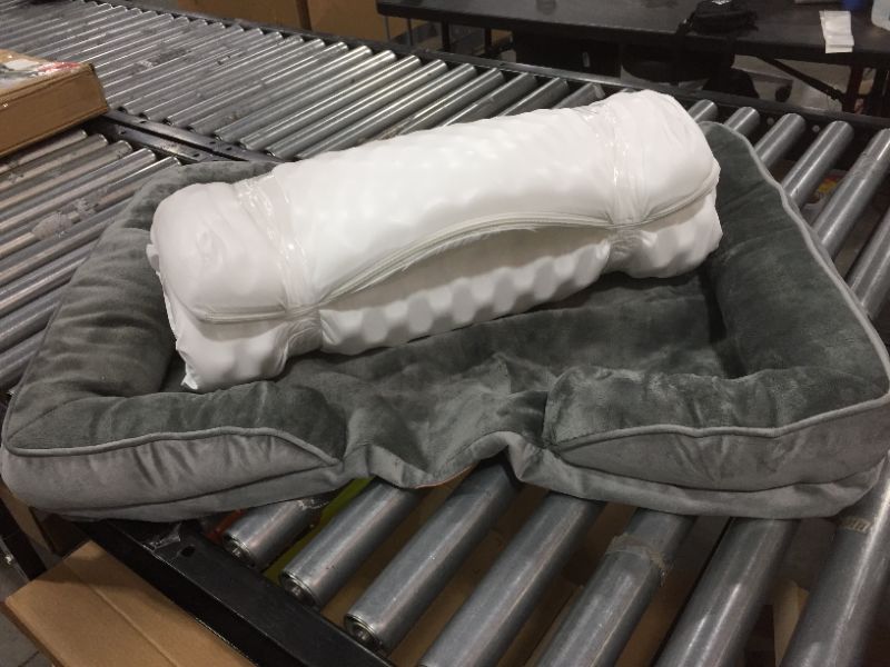 Photo 2 of Bedsure Orthopedic Dog Bed L?35x25x7"?