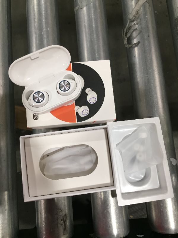 Photo 1 of 1x Set of Beat Buds Pro
