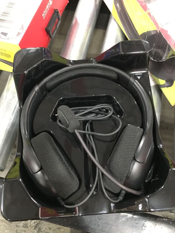 Photo 2 of PDP LVL40 Wired Headset Head-band Gaming Black
