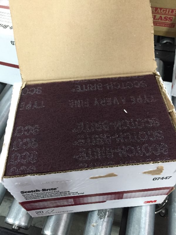 Photo 2 of 3M 07447 Scotch-Brite Maroon General Purpose Hand Pad 20 Pack - All
