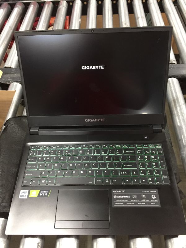 Photo 2 of GIGABYTE G5 KC - 15.6" FHD IPS Anti-Glare 144Hz - Intel Core i5-10500H - NVIDIA GeForce RTX 3060 Laptop GPU 8 GB GDDR6 - 16 GB Memory - 512 GB PCIe SSD-Windows 10 Home - Gaming Laptop(G5 KC-5US1130SH)
