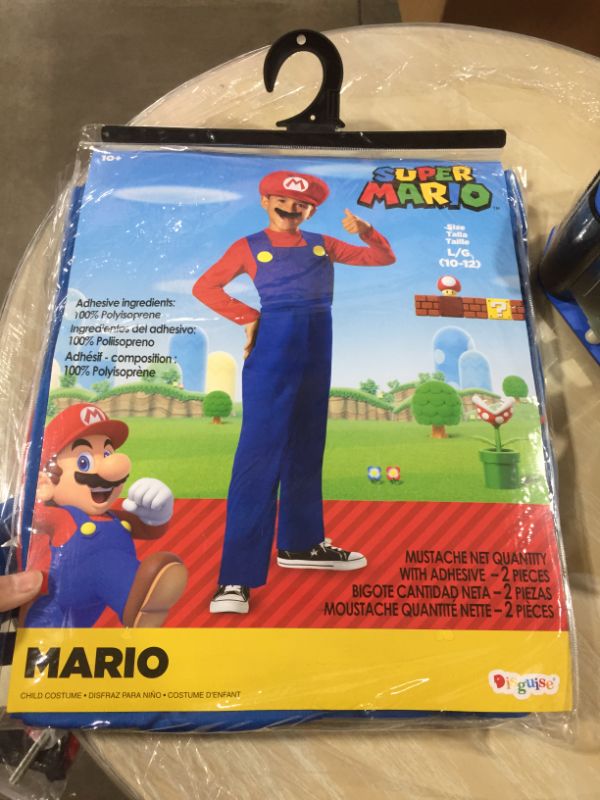 Photo 2 of Nintendo Super Mario Brothers Mario Classic Boys Costume, Large/10-12
