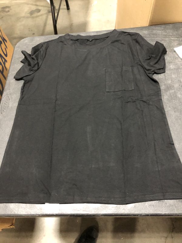 Photo 1 of Size L, black short sleeve shirt 