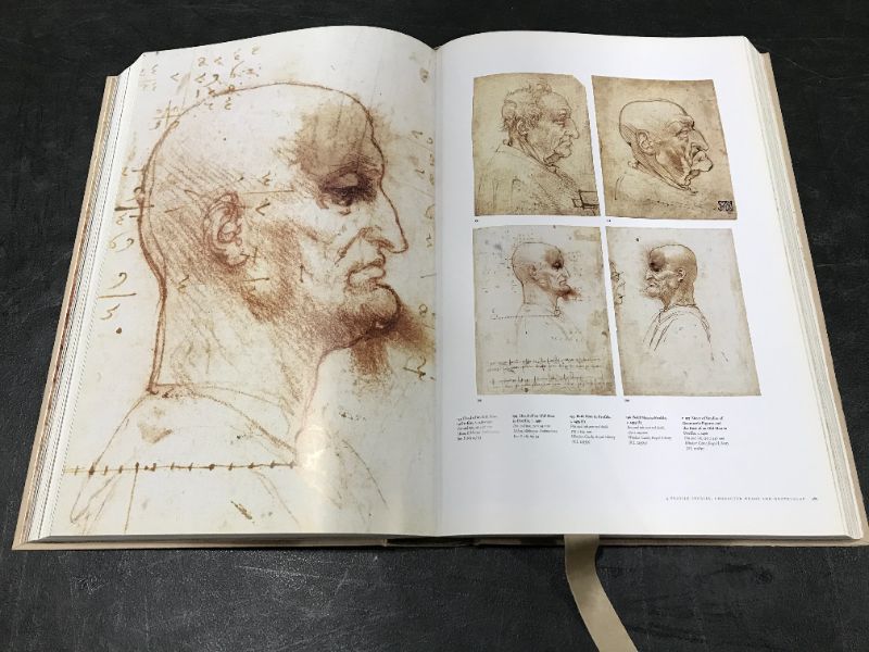 Photo 5 of Leonardo Da Vinci. Complete Paintings and Drawings - by Frank Zöllner & Johannes Nathan (Hardcover)
17 1/2 x 12 inches.

