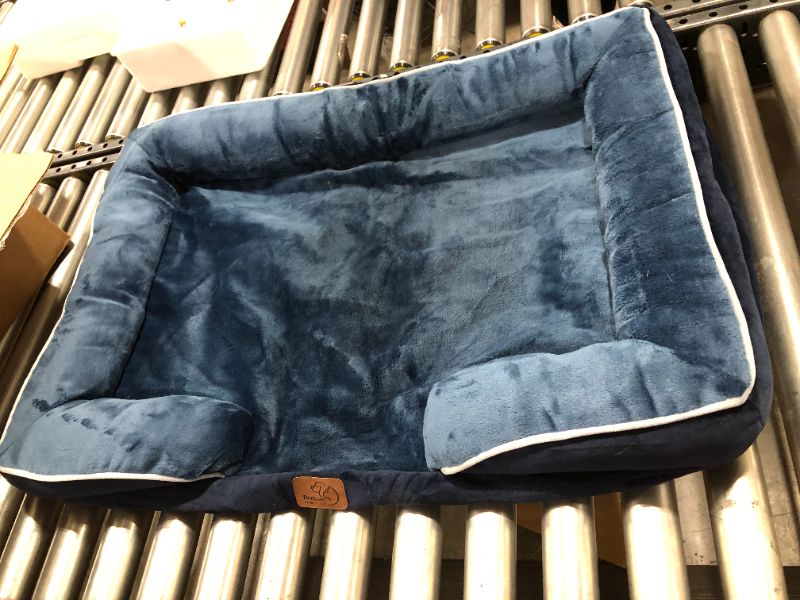 Photo 1 of bedsure pet bed