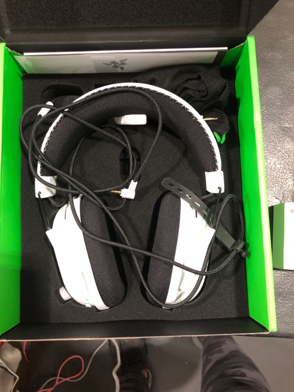 Photo 2 of Razer BlackShark V2 Pro Wireless Gaming Headset: THX 7.1 Spatial Surround Sound - 50mm Drivers - Detachable Mic - for PC, PS5, PS4, Switch, White
