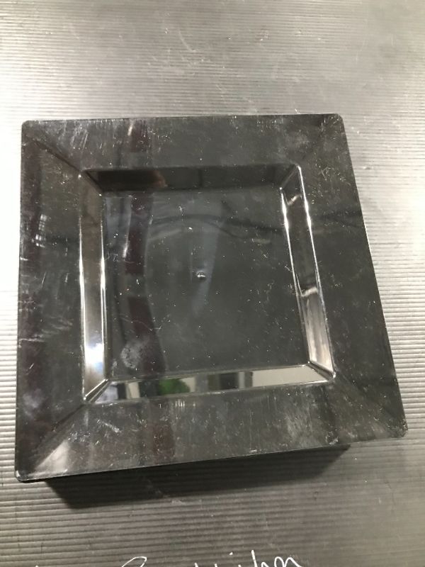 Photo 1 of 28 PACK - PLASTIC PLATES, BLACK.