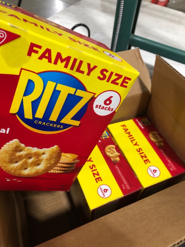 Photo 2 of (3 pack) RITZ Original Crackers, Family Size, 20.5 oz
