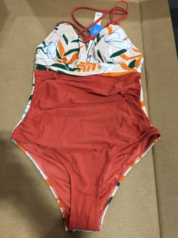 Photo 2 of CUPSHE Alexandra Tropical Crisscross One Piece Swimsuit (M)
