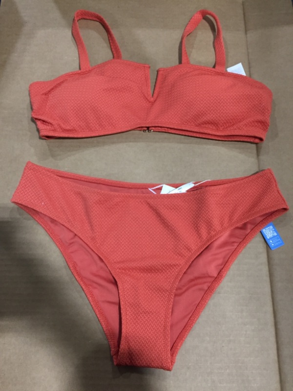 Photo 2 of Charmed Romance V-Wire Bikini Top & Hipster Bikini Bottom Set (L)
