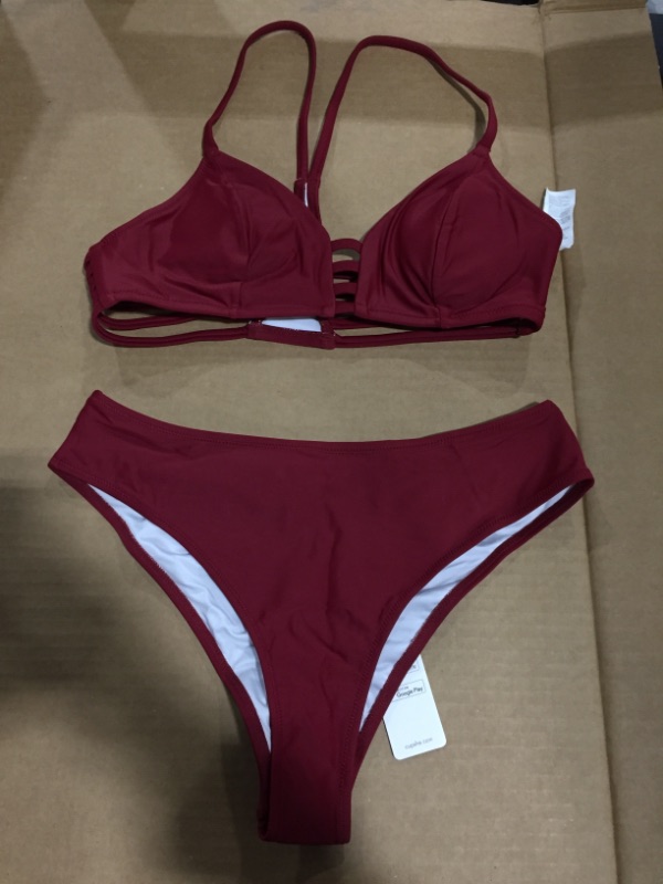 Photo 2 of CUPSHE Wine Red Strappy Bikini (M)
