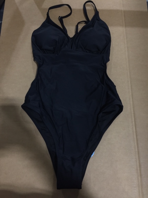 Photo 1 of CUPSHE Kasey Cutout Back One Piece Swimsuit (M)
