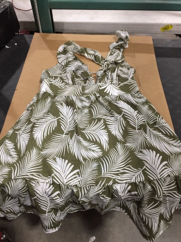 Photo 1 of Meghan Leafy Ruffle Trim Dress (L)

