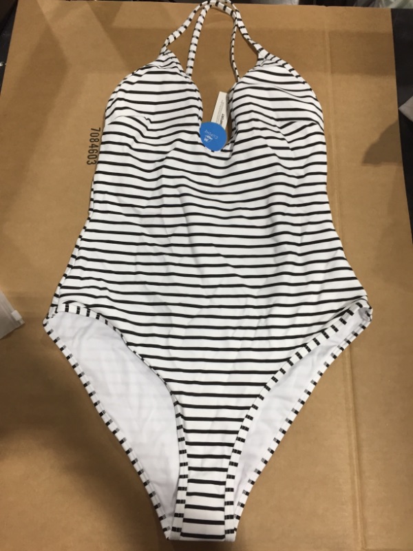 Photo 2 of CUPSHE Lasting Appeal Stripe One Piece Swimsuit (L)
