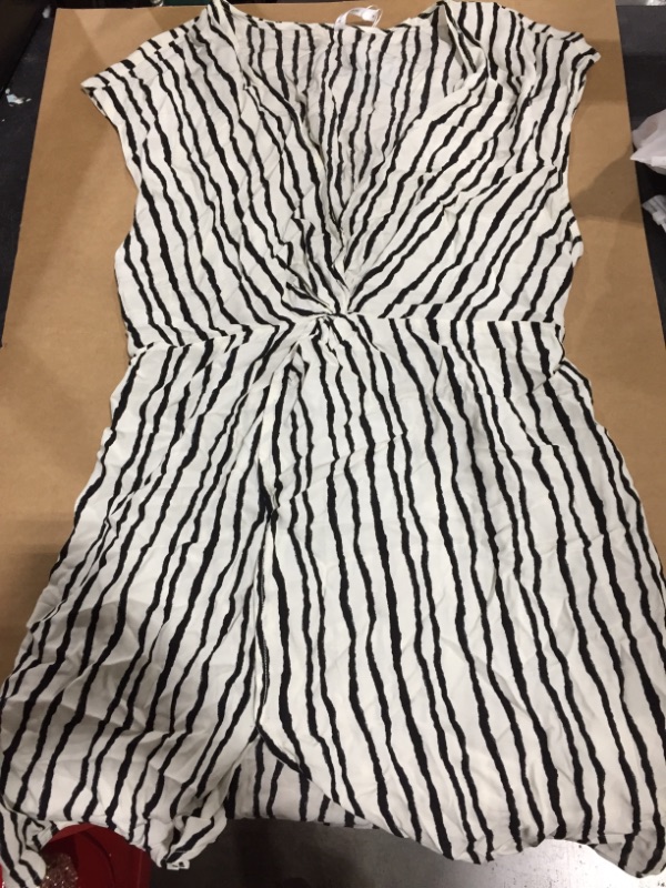 Photo 2 of CUPSHE Eva Wave Striped V-Neck Sleeveless Dress (M)
