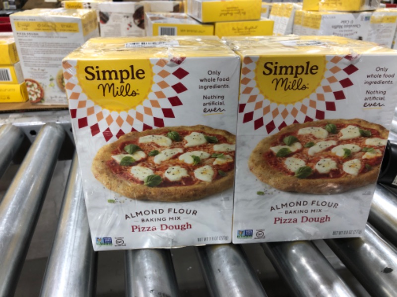 Photo 2 of 2 PACK -Simple Mills Almond Flour, Cauliflower Pizza Dough Mix, Gluten Free, Made with whole foods, 3 Count ( BEST BY 12/2021 EXPIRED )
