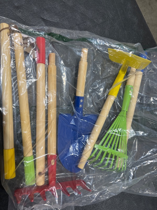 Photo 1 of KIDS SHOVEL SET