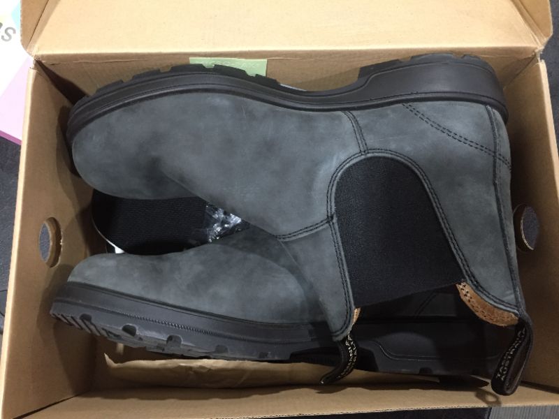 Photo 2 of Blundstone womens 510
