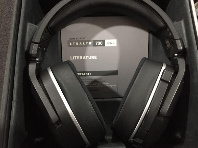 Photo 2 of Turtle Beach Stealth 700 Gen 2 Wireless Xbox Headset - Black