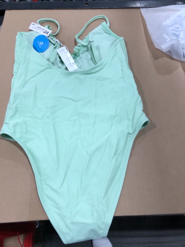 Photo 2 of 1 PIECE CUPSHE SWIMWEAR SIZE M ( LIGHT GREEN ) 