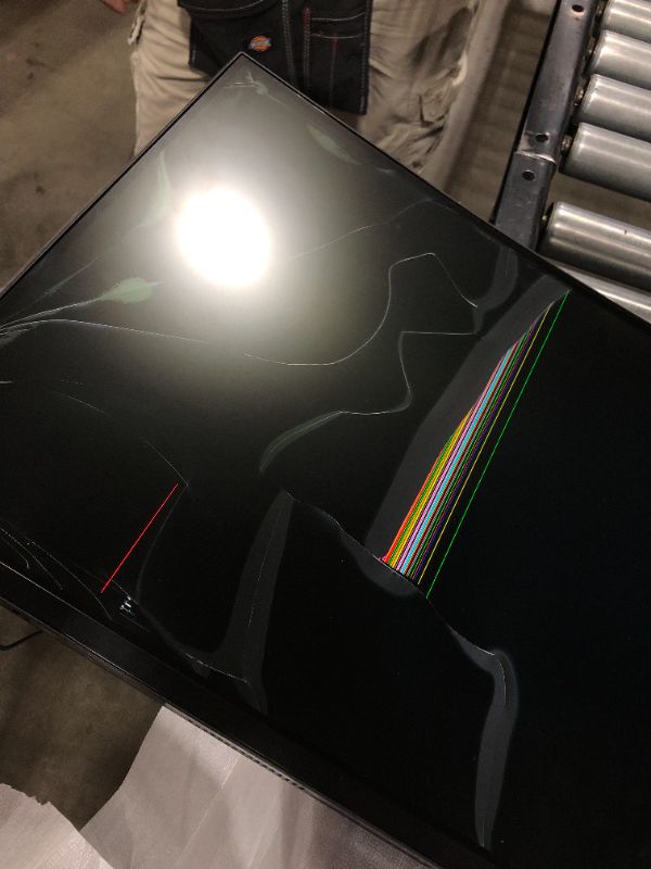 Photo 1 of LG 34WN80C-B UltraWide Monitor 34” 21:9 Curved WQHD (3440 x 1440) IPS Display, USB Type-C (60W PD) , sRGB 99% Color Gamut, 3-Side Virtually Borderless Design, Tilt/Height Adjustable Stand - Black
