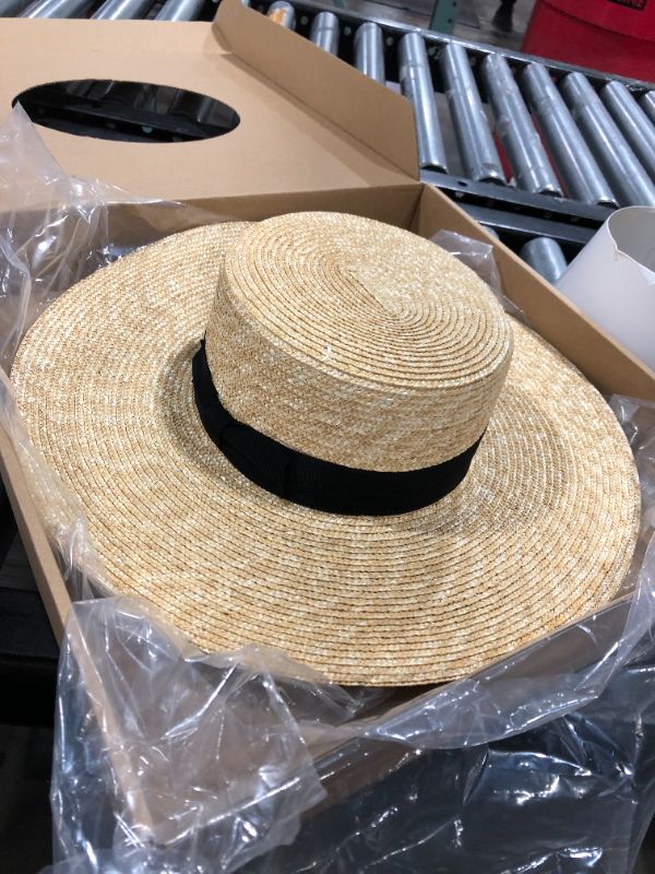 Photo 1 of FEMSÉE Straw Beach Hat - Sun Hats for Women and Men Flat Top Classic Boater Hat
(ONE SIZE) 