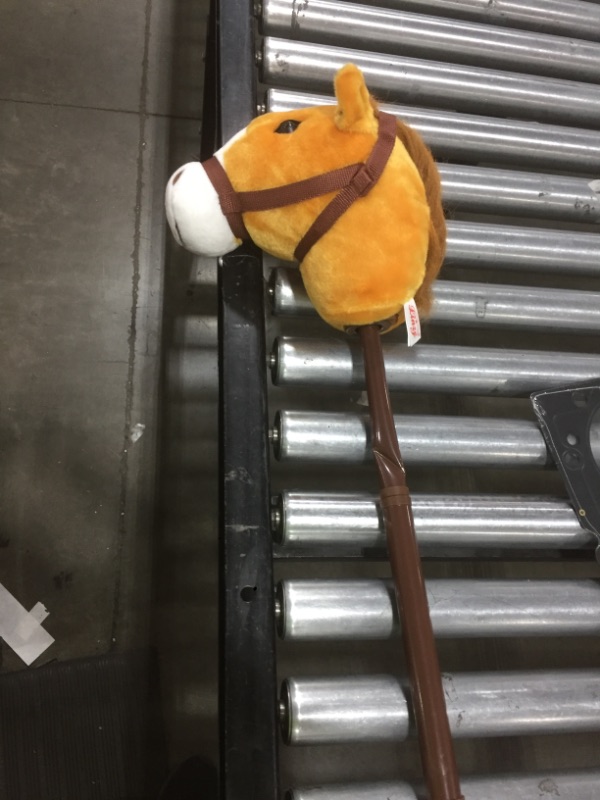 Photo 2 of Linzy Hobby Horse, Galloping Sounds with Adjustable Telescopic Stick, Brown 36"
POLE HAS A DENT