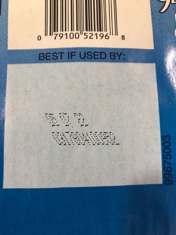 Photo 1 of 9Lives Dry Cat Food  **BEST IF BY:05/07/2022**


