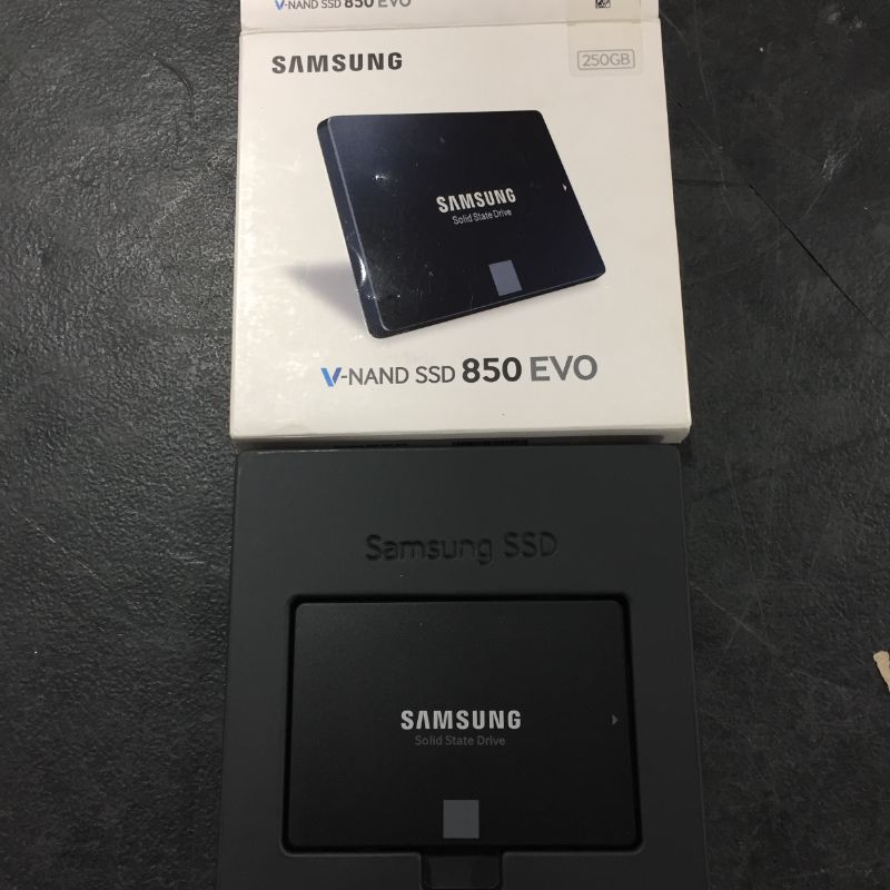 Photo 3 of SAMSUNG 850 EVO 250GB 2.5-Inch SATA III Internal SSD (MZ-75E250B/AM)