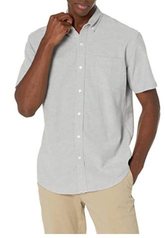 Photo 1 of Amazon Essentials Men's Regular-Fit Short-Sleeve Pocket Oxford Shirt
